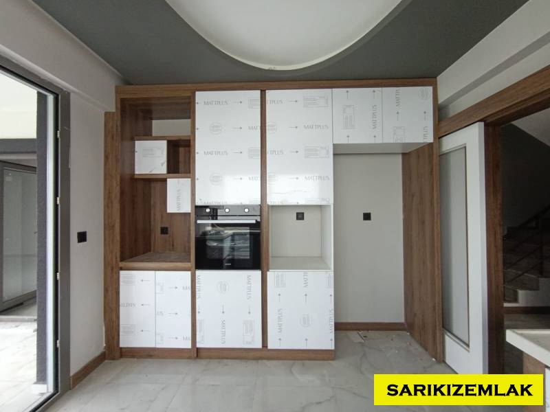 Edremit Hamidiye Mah`da4+1  Villa. - 10